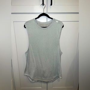 Lululemon Men’s L Tank Gray Excellent Condition
